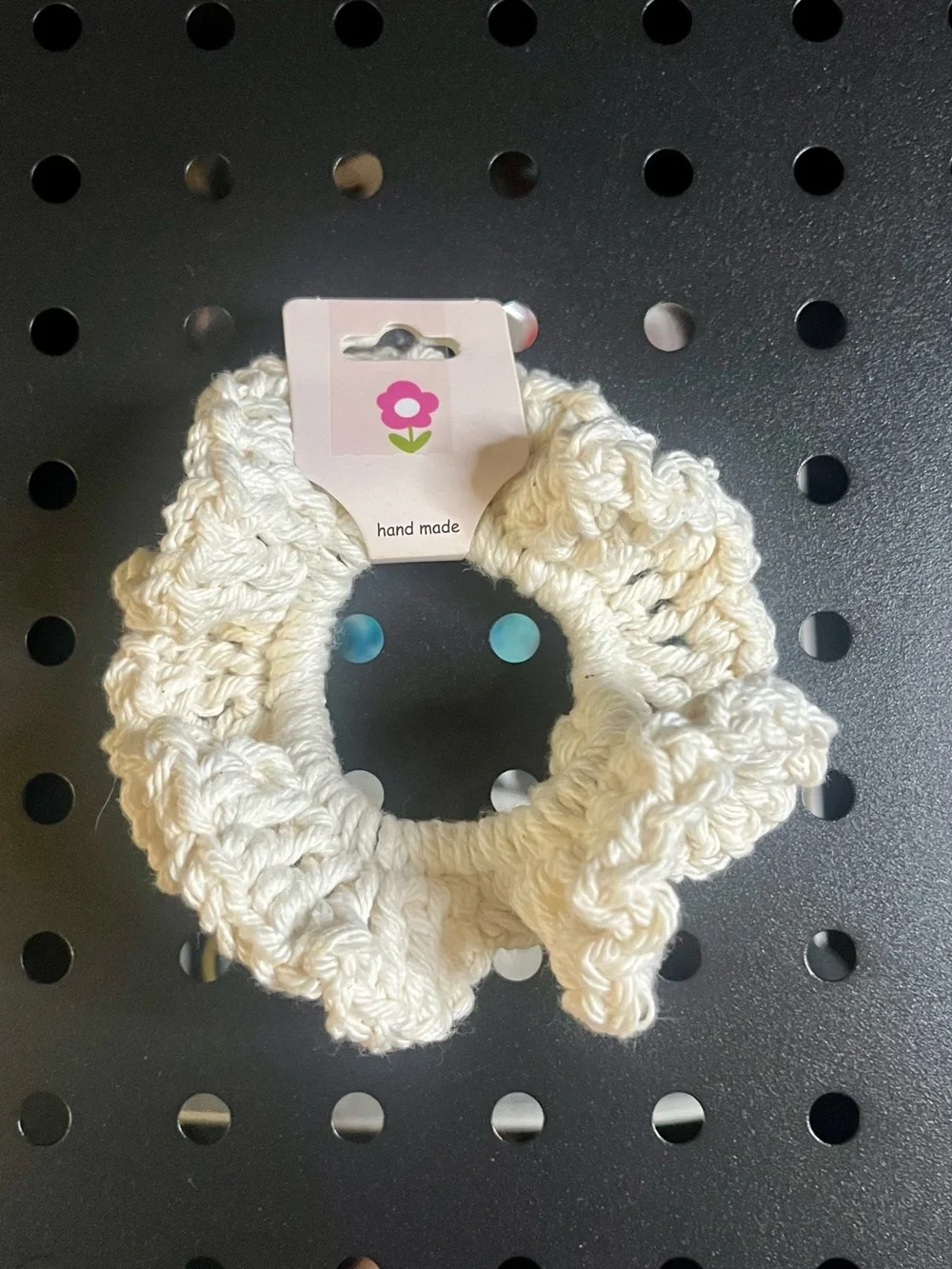 Handmade Crochet Scrunchie Set of 2 Cream Hair Ties NIP